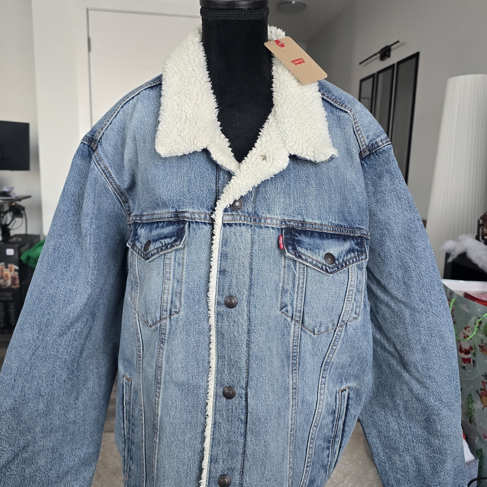 NWT Levi's Strauss Men's Blue Trucker Sherpa Lining Denim Jacket XL